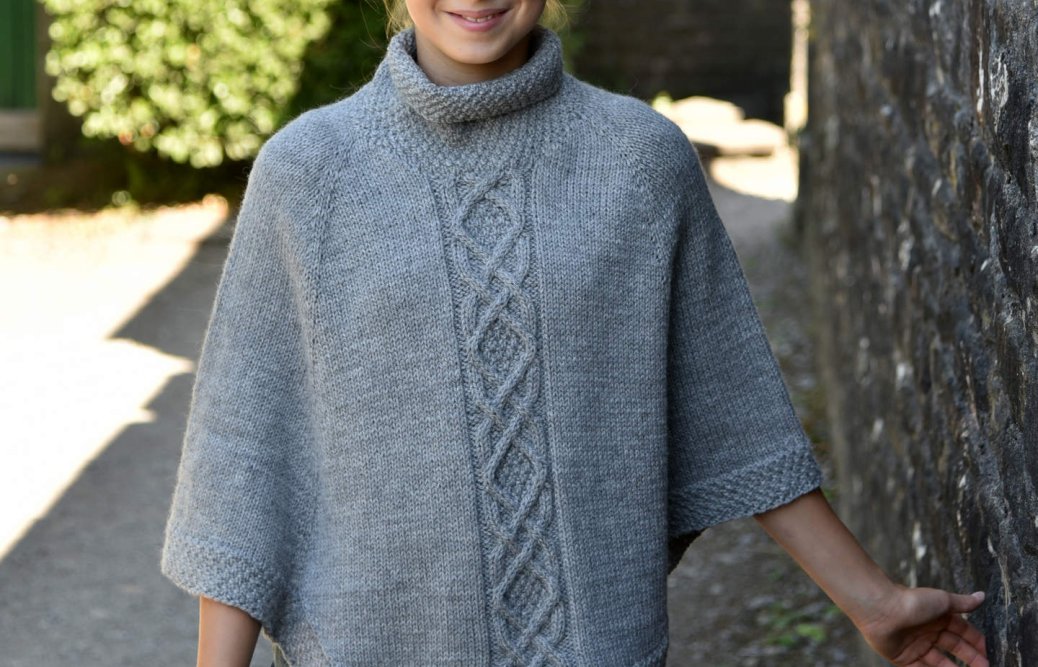 📘 Woolnique Poncho - new design for children and adults